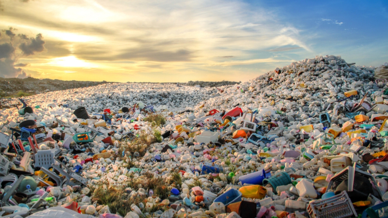 10-Facts-About-Plastic-Pollution-You-Absolutely-Need-to-Know